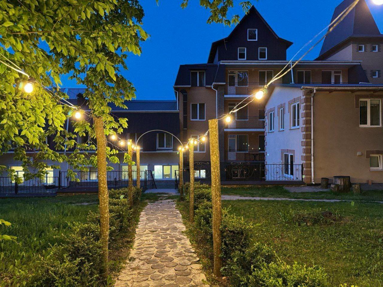 Vitapark Sonyachnyy Provans Satanov Luaran gambar