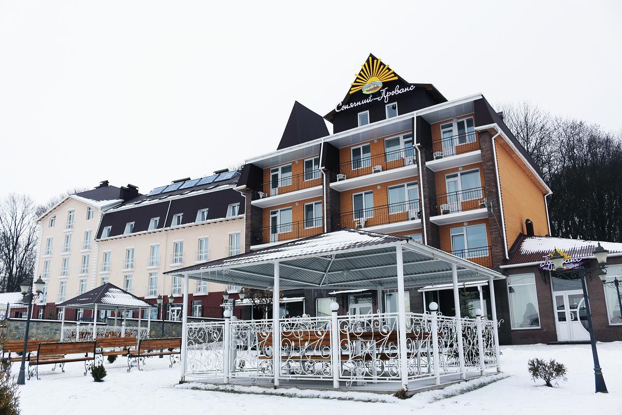 Vitapark Sonyachnyy Provans Satanov Luaran gambar